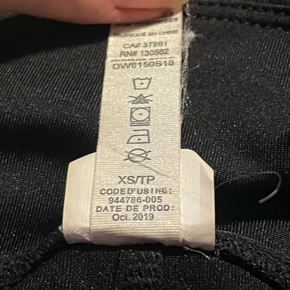 Black Diadora athletic shorts size XS - Picture 3 of 3